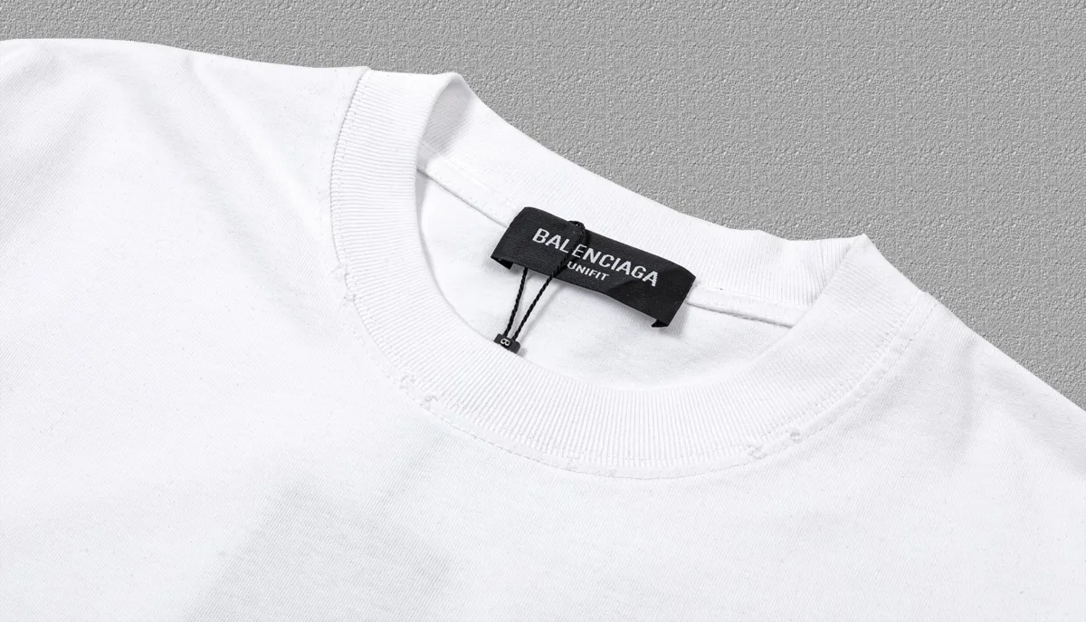 P100✨🔥 [balenciaga] 2026FW short-sleeved T-shirt Premium 26s double yarn 300g fabric, washed and sprayed with old and frayed craftsmanship Color: washed black White Size: S M L XL 2XL